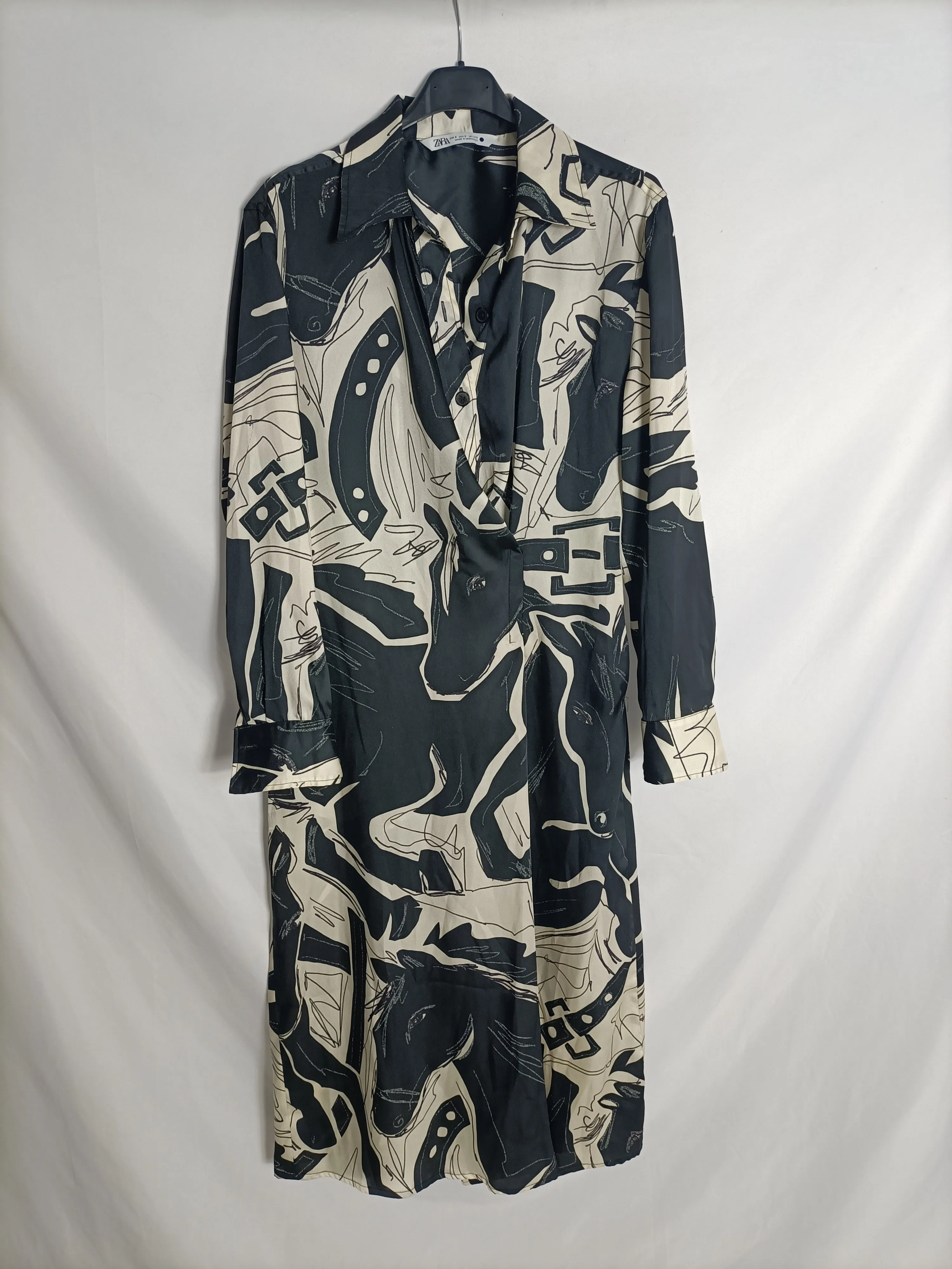 ZARA. Vestido camisero estampado T.s